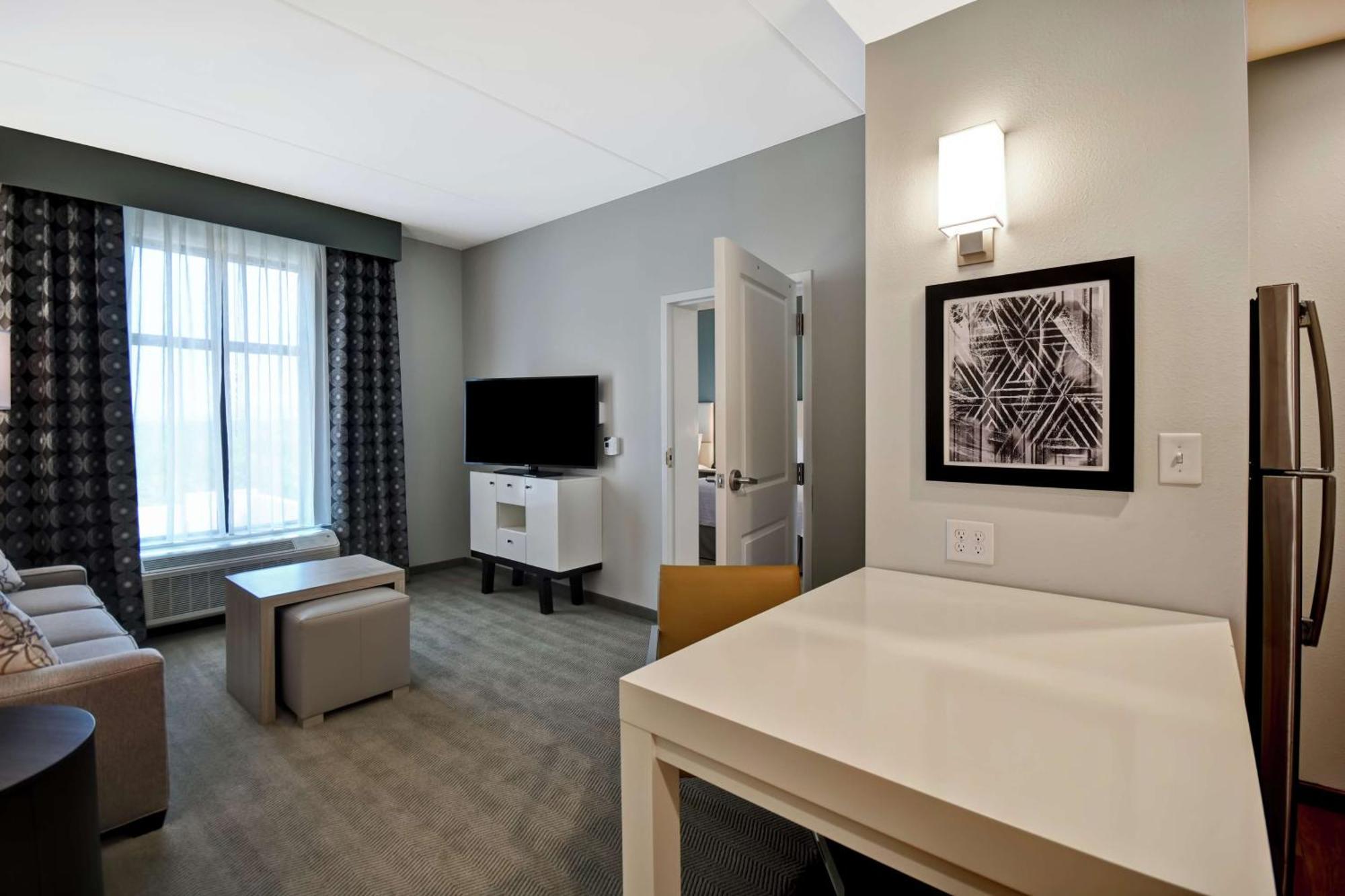 Homewood Suites By Hilton Greenville Downtown מראה חיצוני תמונה